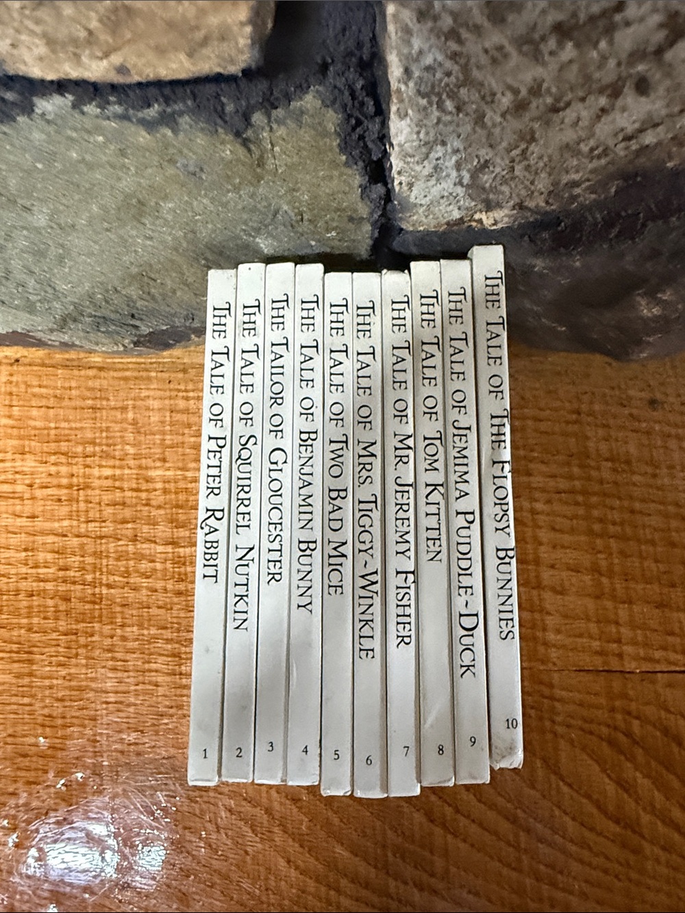 Mini Book Collection - Cream Covers - Picture 2 of 3